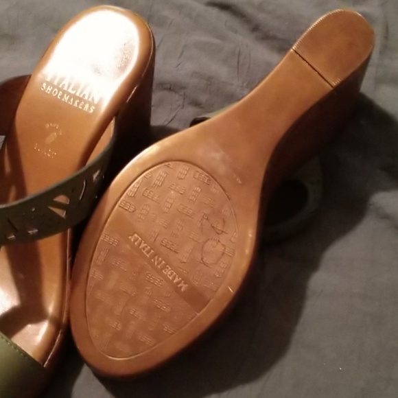 Italian Wedges - Picture 3 of 3